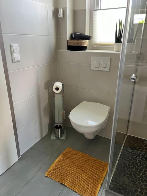 Appartement Buechensaal Mit Stellplatz 埃伦塞 外观 照片